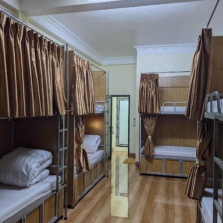 Train Station Backpackers Hostel Ninh Binh Bagian luar foto