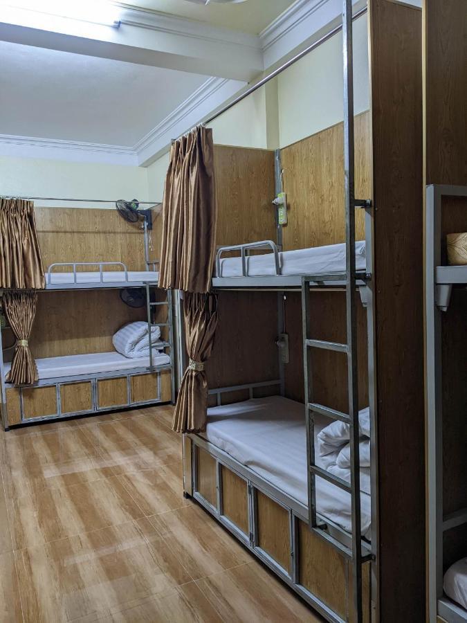 Train Station Backpackers Hostel Ninh Binh Bagian luar foto