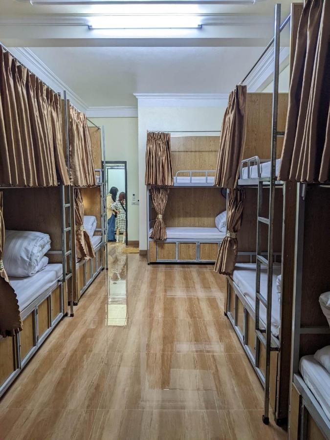 Train Station Backpackers Hostel Ninh Binh Bagian luar foto
