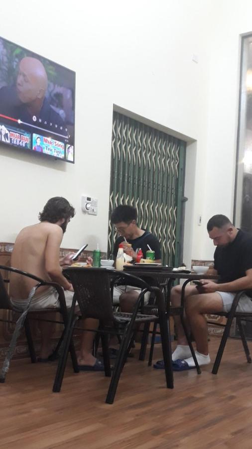 Train Station Backpackers Hostel Ninh Binh Bagian luar foto